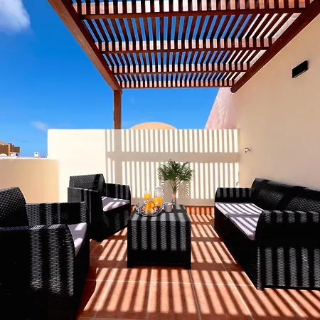 Olympia House Lovely, Close To Town And Beaches With Private Pool & Fast Wifi * Corralejo