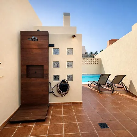 Vila Olympia House Lovely, Close To Town And Beaches With Private Pool & Fast Wifi Corralejo