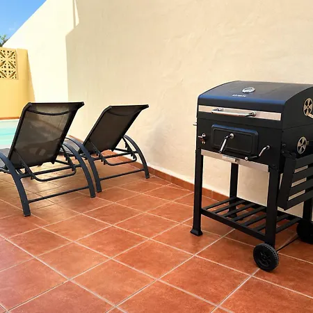 Olympia House Lovely, Close To Town And Beaches With Private Pool & Fast Wifi * Corralejo