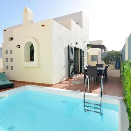 Olympia House Lovely, Close To Town And Beaches With Private Pool & Fast Wifi Villa Corralejo