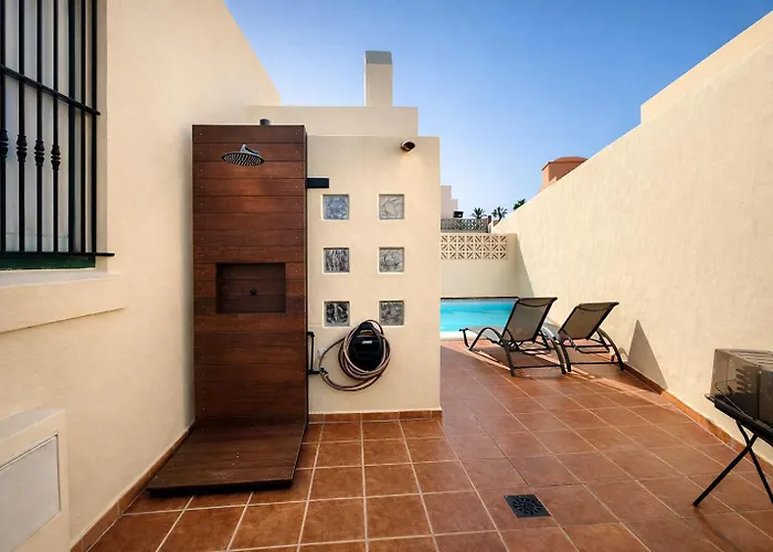 Vila Olympia House Lovely, Close To Town And Beaches With Private Pool & Fast Wifi Corralejo